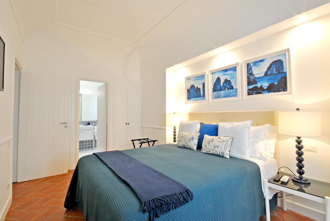 Carthusia * Capri